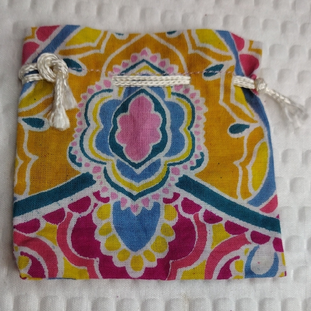 Multicolor Drawstring Bag - Picture 3 of 3